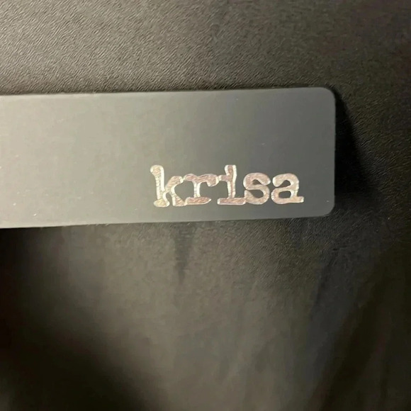 Revolve Krista women’s blouse black long sleeve high collar button in back event - Picture 4 of 11